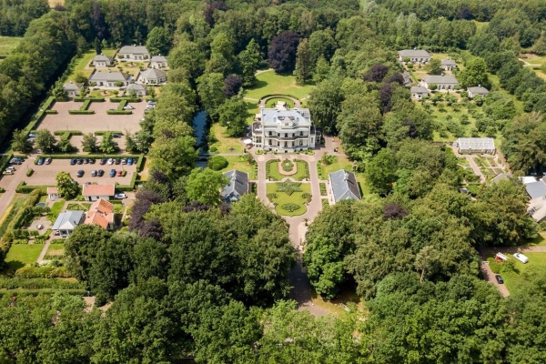 Hotel Kasteel De Vanenburg (BW Premier Collection)